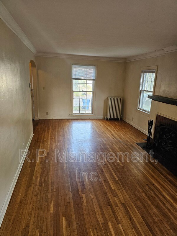 Foto del edificio - 1090 16th Ave SE