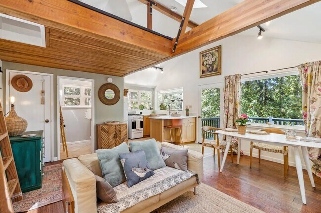 Foto del edificio - 1155 Fanning Grade