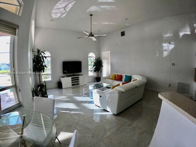 Foto del edificio - 14050 NW 20th St