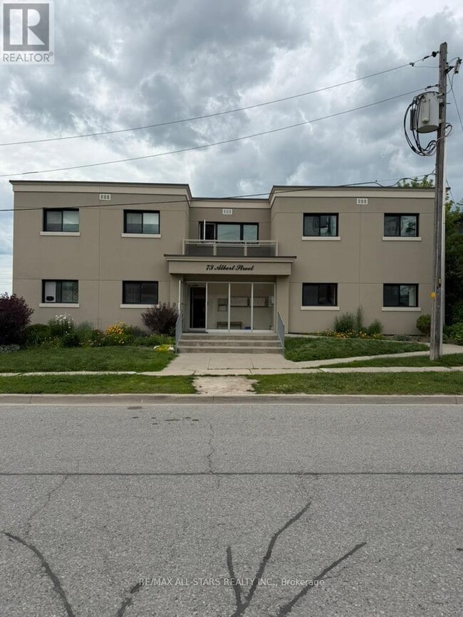 Building Photo - 73 Albert St