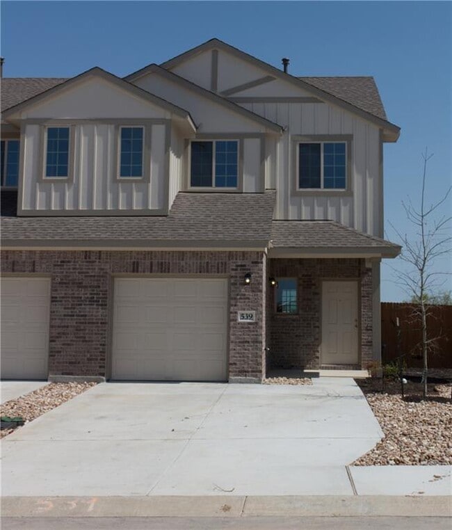 Building Photo - 508 White Steppe Way