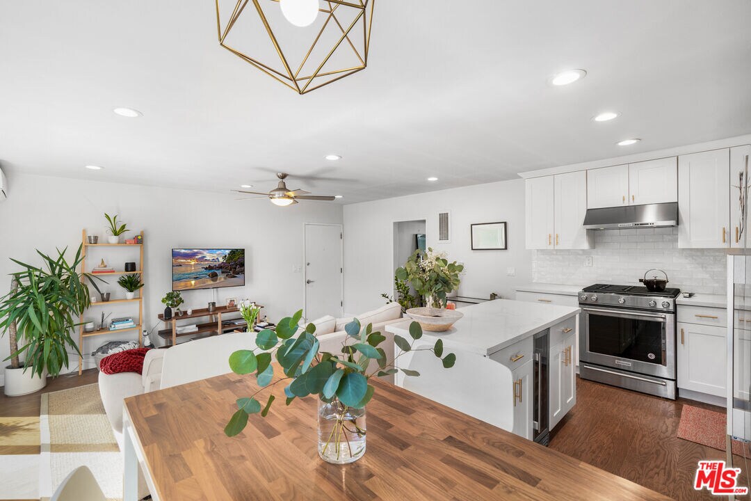 Foto principal - 933 11th St
