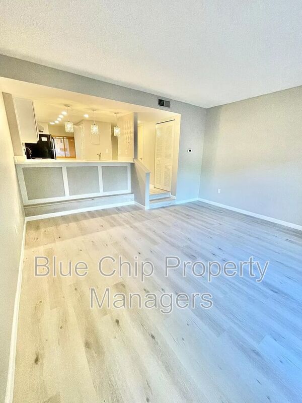 Building Photo - 5852 Windhover Drive