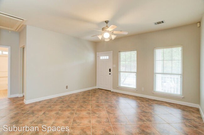 Building Photo - 3 br, 2 bath House - 619 Claude W Black