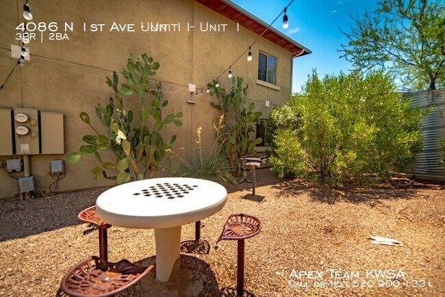 Building Photo - Pre-leasing for Aug 1 3 bed 2 bath