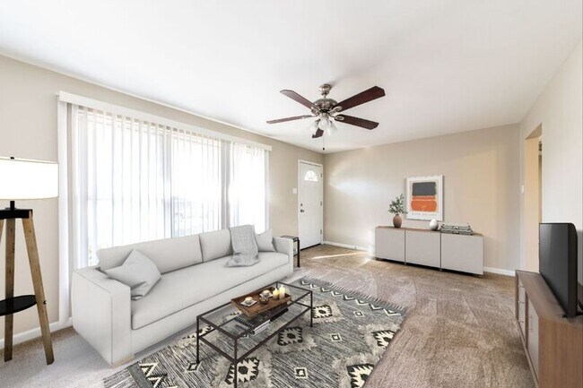 Foto del edificio - 6910 Noble Dr