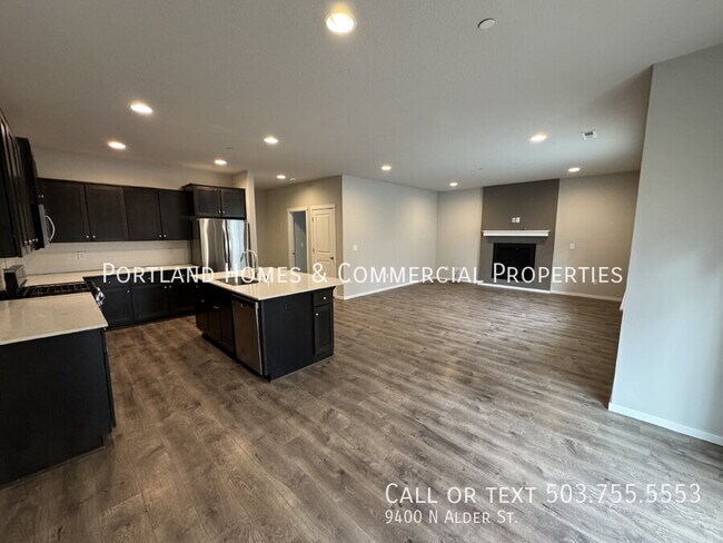 Building Photo - 9400 N Alder St