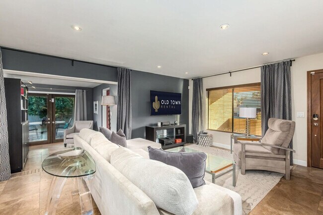 Foto del edificio - 7748 E Valley View Rd