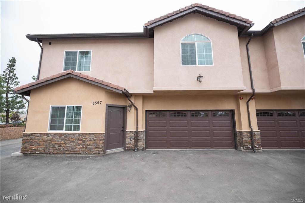 4 br, 3.5 bath Condo 8597 Imperial Hwy 1 Condo for Rent in Downey