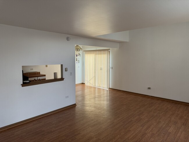 Building Photo - 17892 Park View Ln