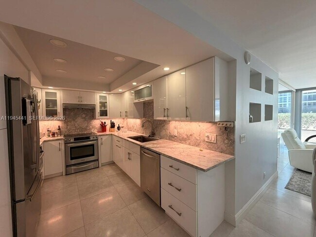 Foto del edificio - 531 N Ocean Blvd