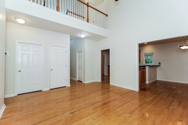 Foto del edificio - 58 Yosemite Ln