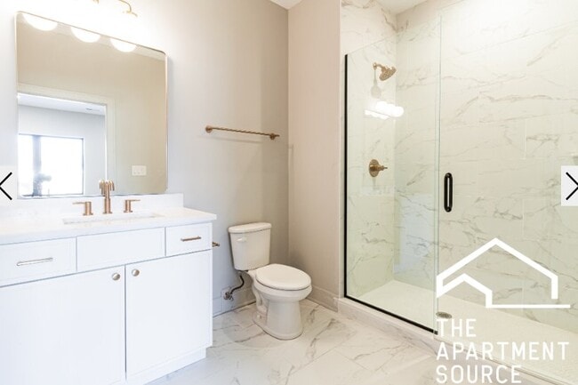 Photo - 4102 N Sheridan Rd Apartment