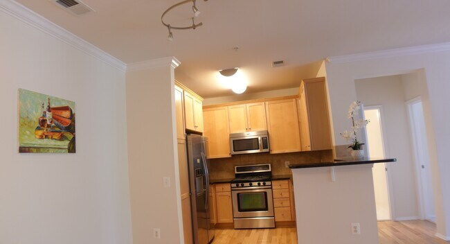 Cocina - 11750 Old Georgetown Rd