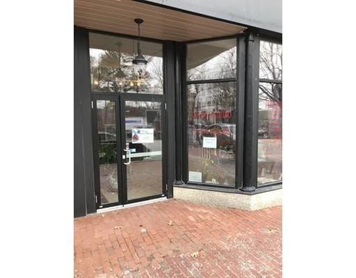 Building Photo - 75 Main St