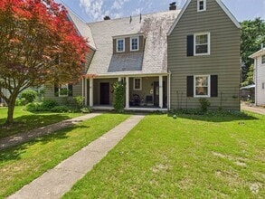 Building Photo - 217 Palen Ave