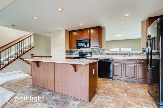 Building Photo - 2645 Stonecrop Ridge Grove