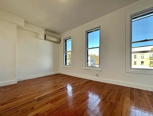 Foto del edificio - 2280 Atlantic Ave