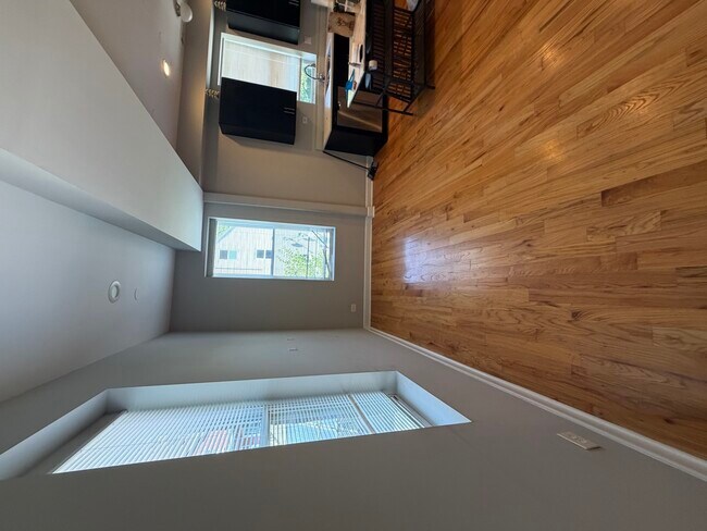 Foto del edificio - 2724 W 16th St