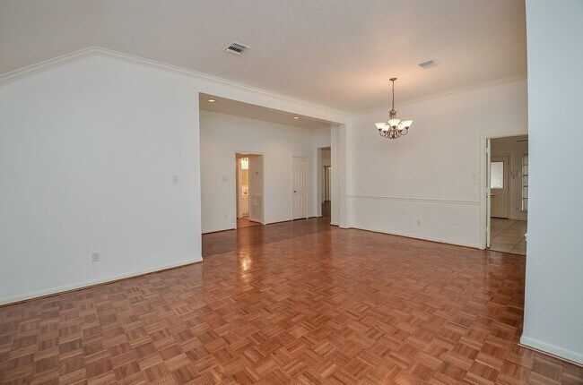 Foto del edificio - 1631 Berkoff Dr