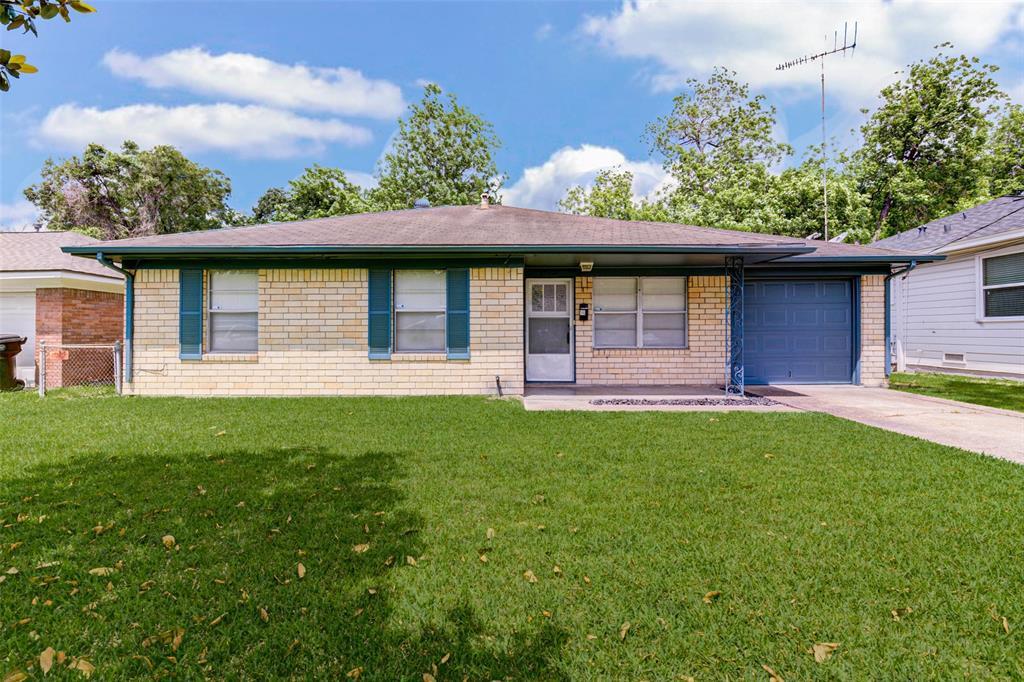 Foto principal - 5907 Nelwyn St