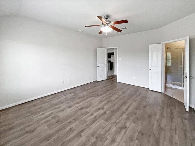 Building Photo - 9010 Bald Cypress St