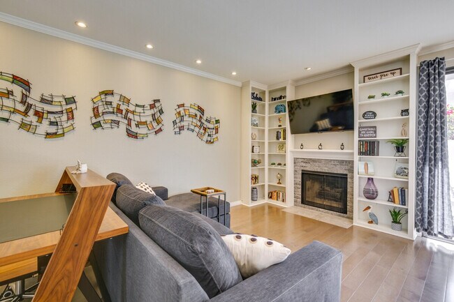 Foto del edificio - 701 Kettner Blvd