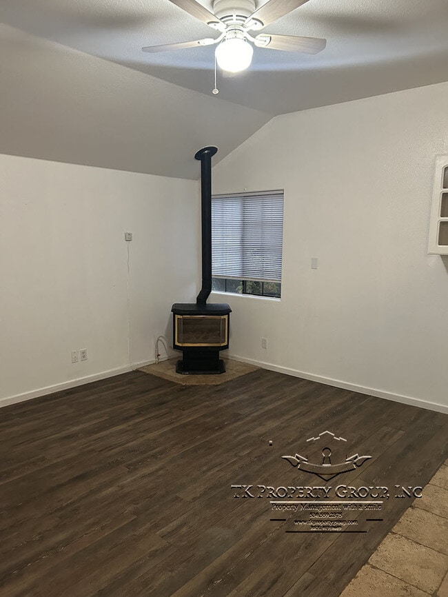 Foto del edificio - 13530 Greenhorn Rd