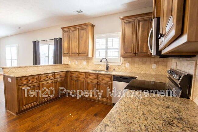 Building Photo - 9001 Orchard Valley Ln