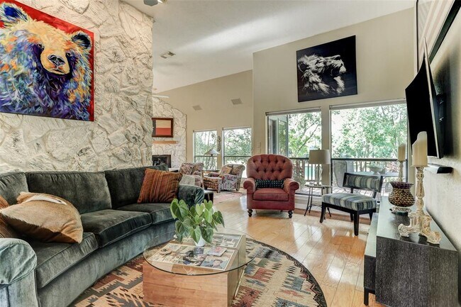 Foto del edificio - 1706 Country Squire Dr
