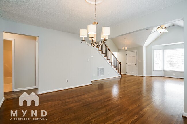 Building Photo - 4937 Royal Adelaide Way