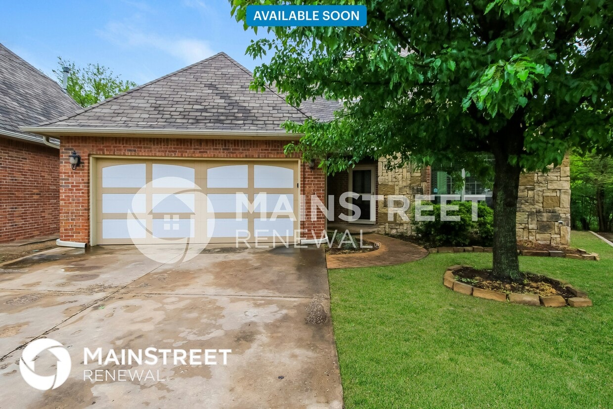 Primary Photo - 4640 Olde Village Cir