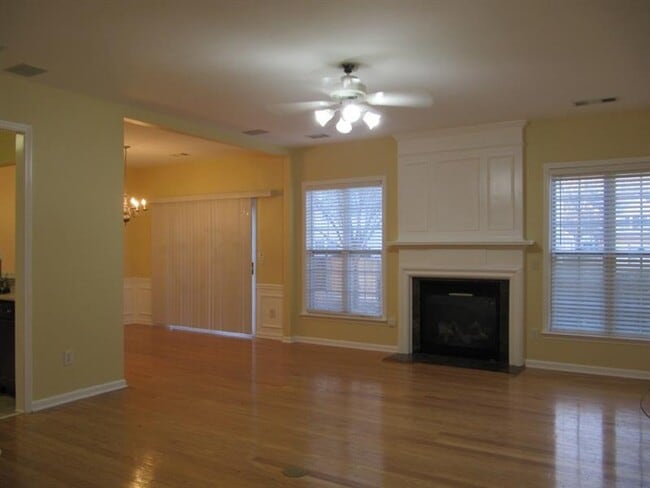 Building Photo - 13354 Marrywood Dr