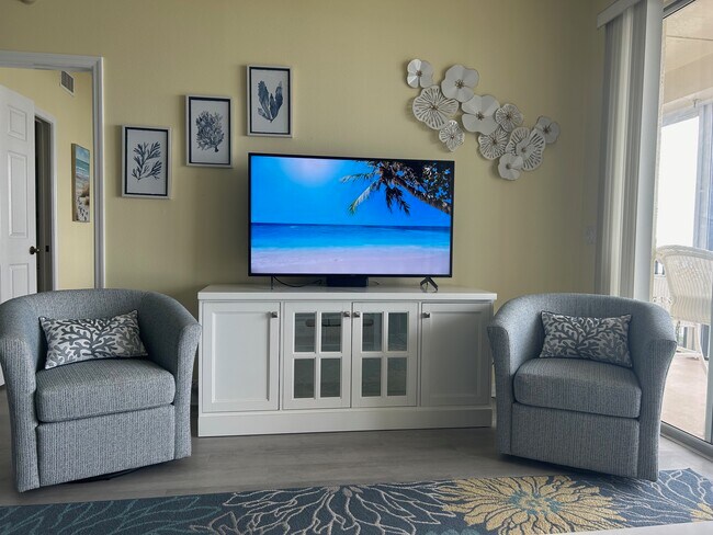 Foto del edificio - 4481 Bay Beach Ln
