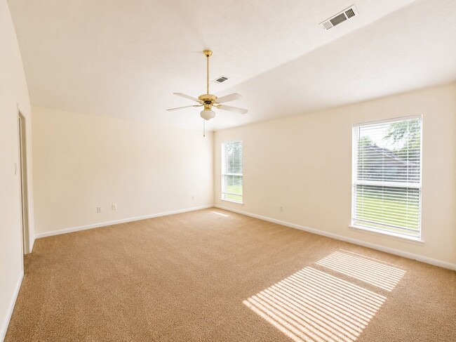Building Photo - 6858 Stillwater Dr