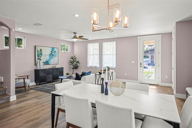 Foto del edificio - 3259 Emerson Ave S