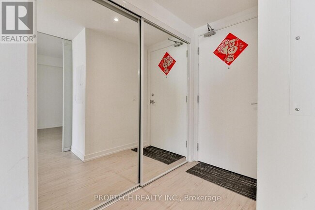 Building Photo - 85 Wood St