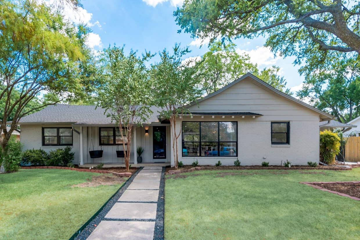 11427 Cromwell Ct, Dallas, TX 75229 House Rental in Dallas, TX