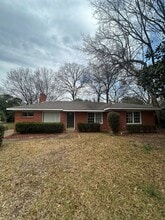 Building Photo - 3575 N Wareingwood Dr