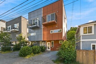 Building Photo - 9220 35th Ave SW