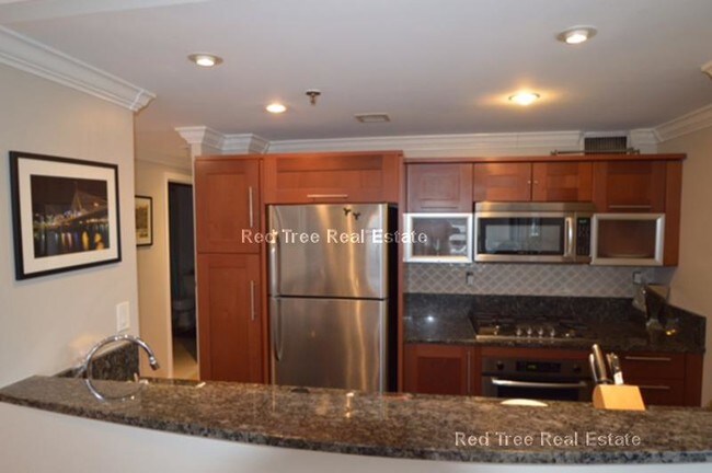 Building Photo - 15 N Beacon St
