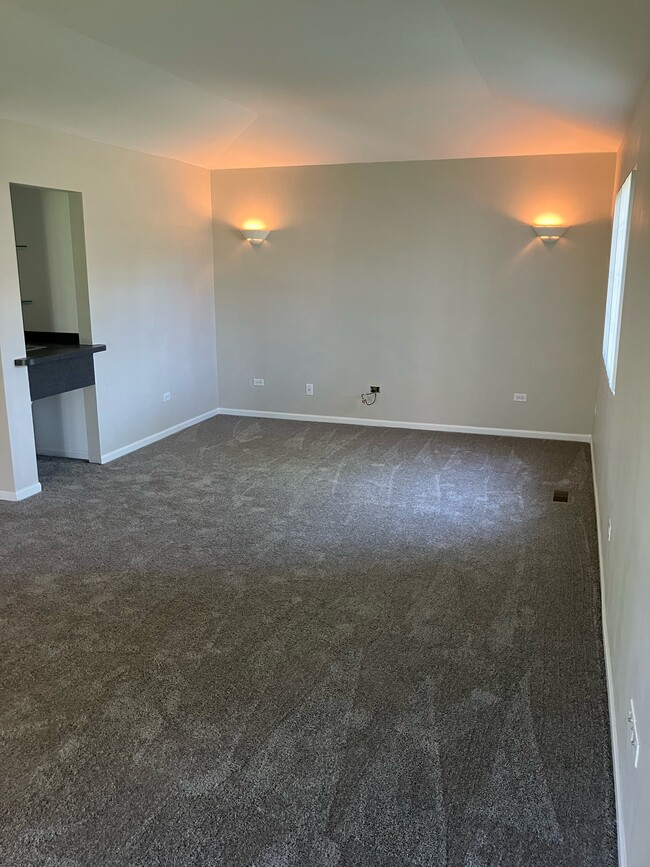 Building Photo - 8327 Carr Ct