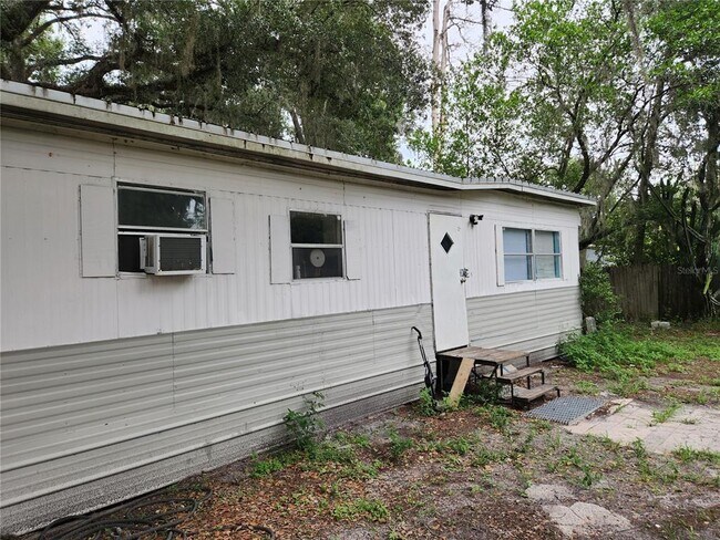Building Photo - 24815 Audrey Rd