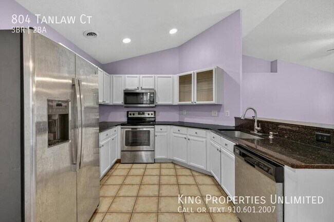 Building Photo - 804 Tanlaw Ct