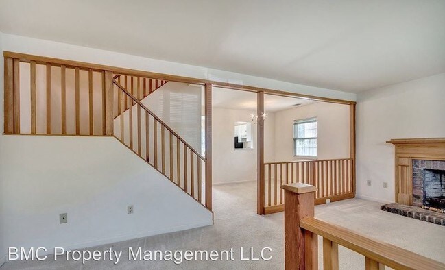 Building Photo - 3 br, 2.5 bath House - 4677 Briarwood Drive