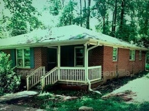 Building Photo - 366 Ammons Rd
