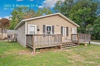Building Photo - 1005 N Mangum St