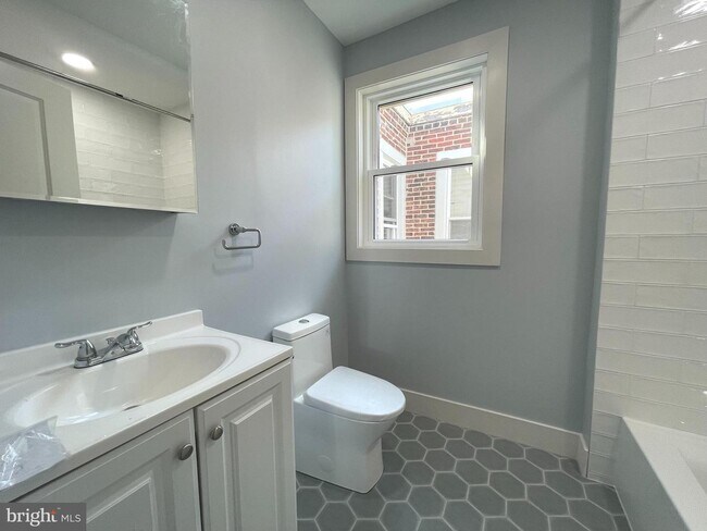 Foto del edificio - 2636 E Allegheny Ave