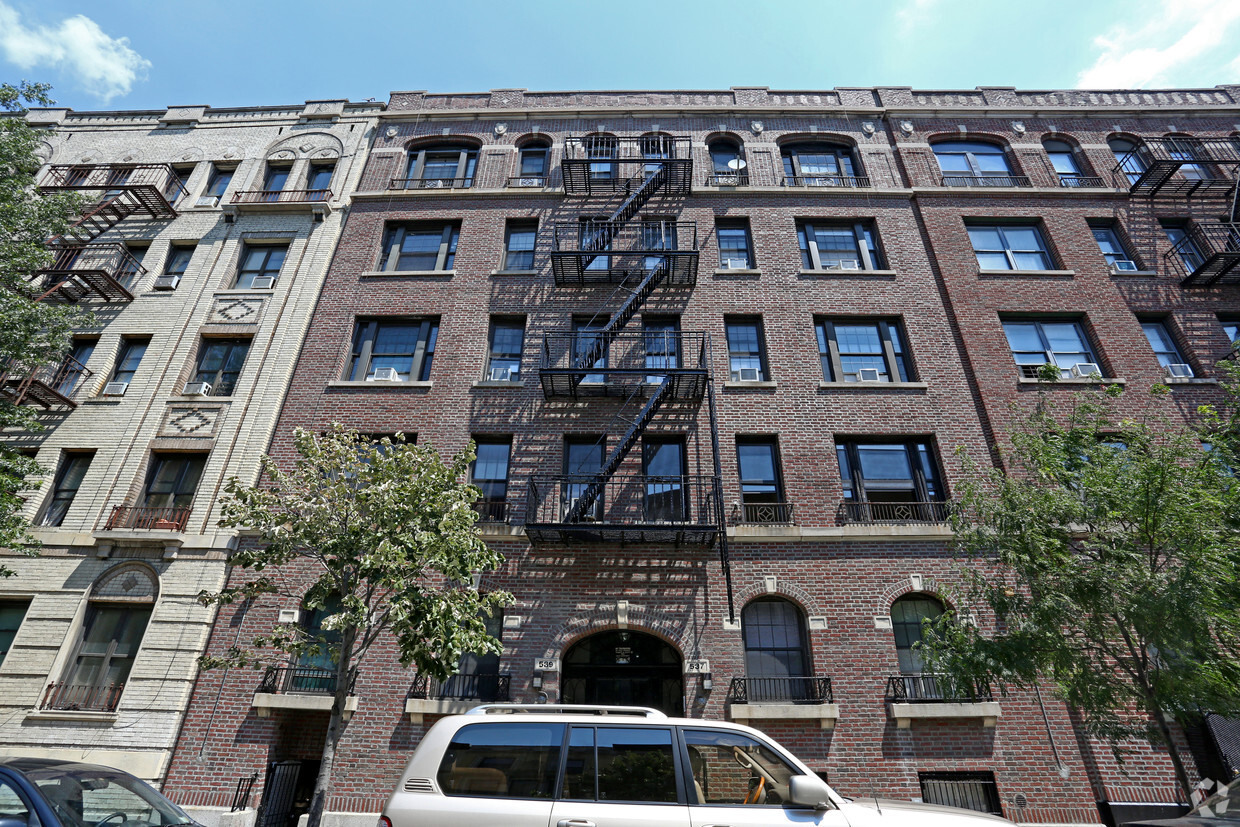 Foto del edificio - 537-539 W 150th St