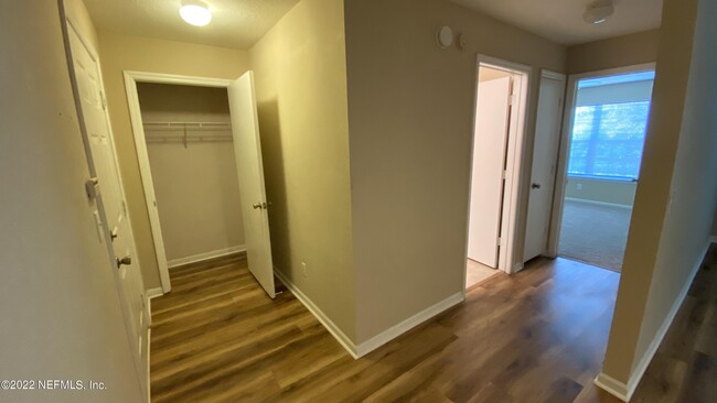 Building Photo - 7701 Timberlin Park Blvd